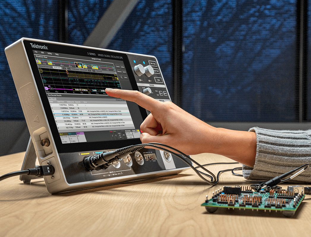 Tektronix MSO24