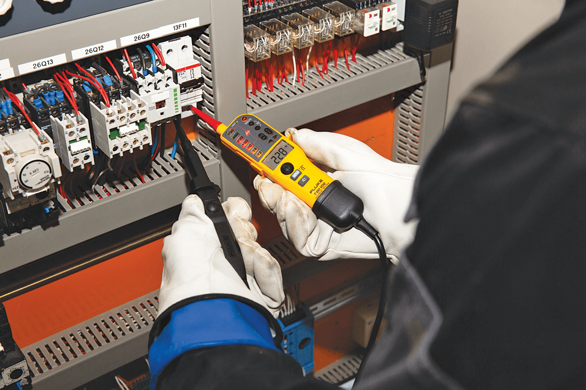 FLUKE T150/VDE, Fluke, Voltage Testers