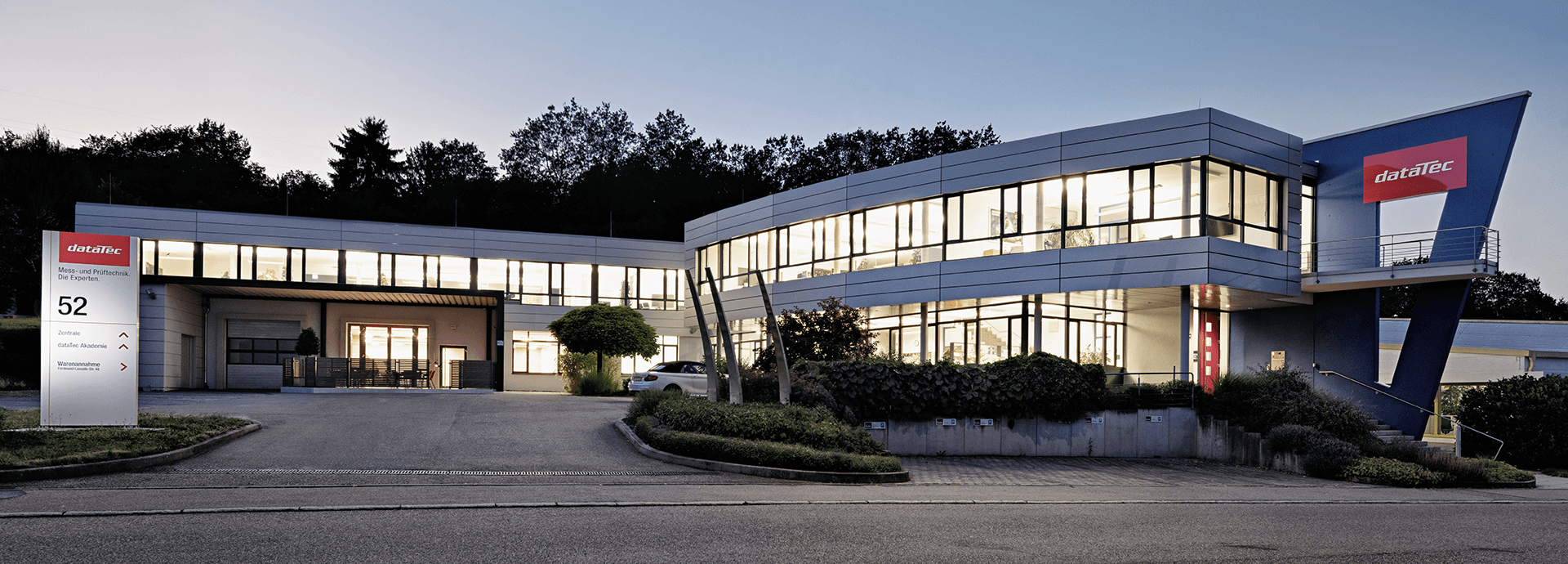 About dataTec | dataTec